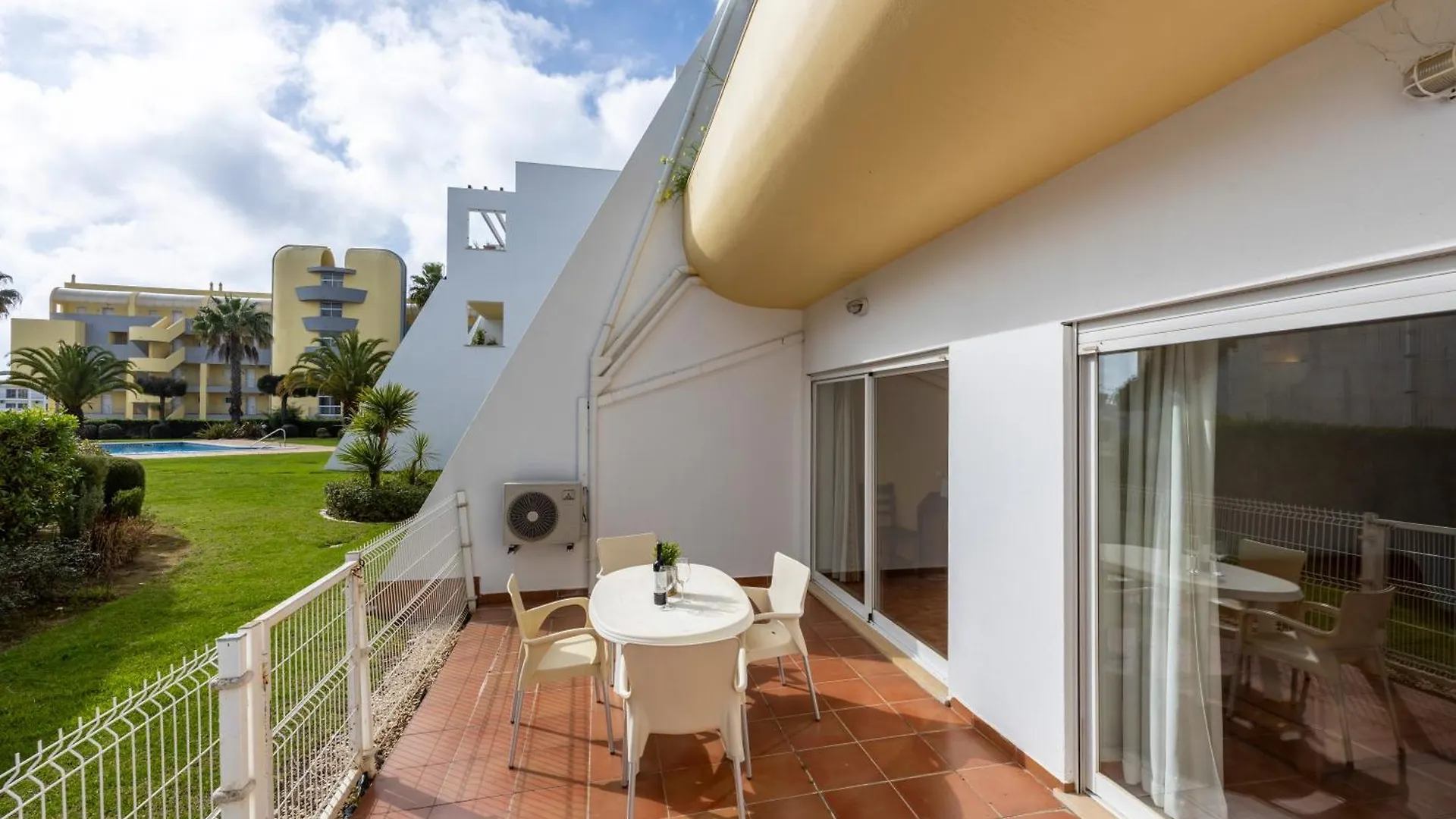 Cardeira Holiday Apartments Lagos