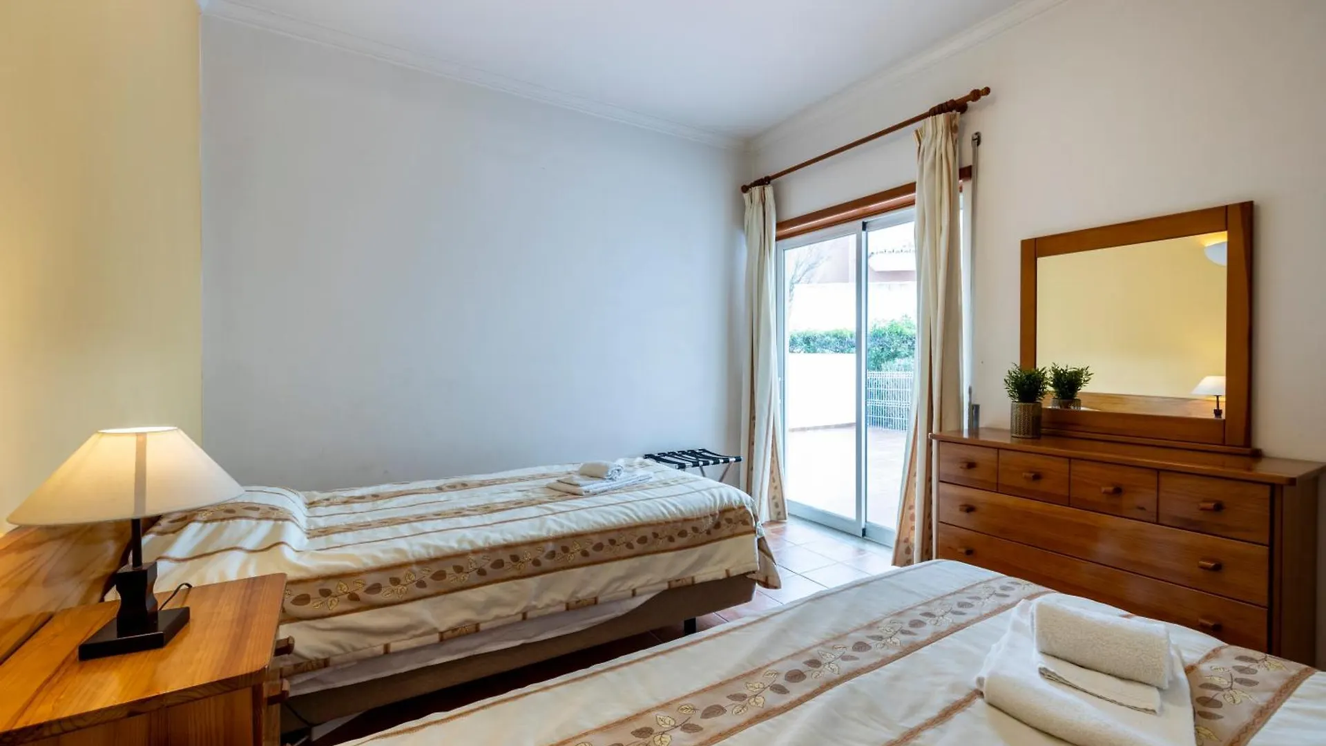 Cardeira Holiday Apartments Lagos